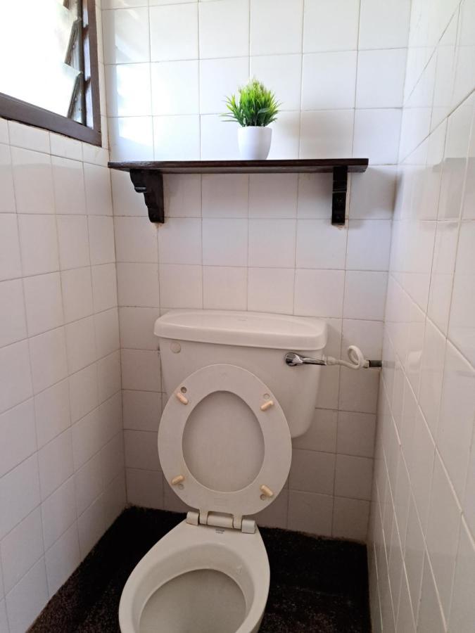 Halisi Stays 1Bed Near Sgr/Airport Момбаса Екстер'єр фото